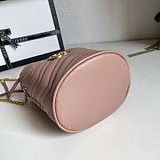 Gucci Leather GG Marmont Mini Bucket Bag Dusty Pink 575163 size 19 x 17 cm - 6