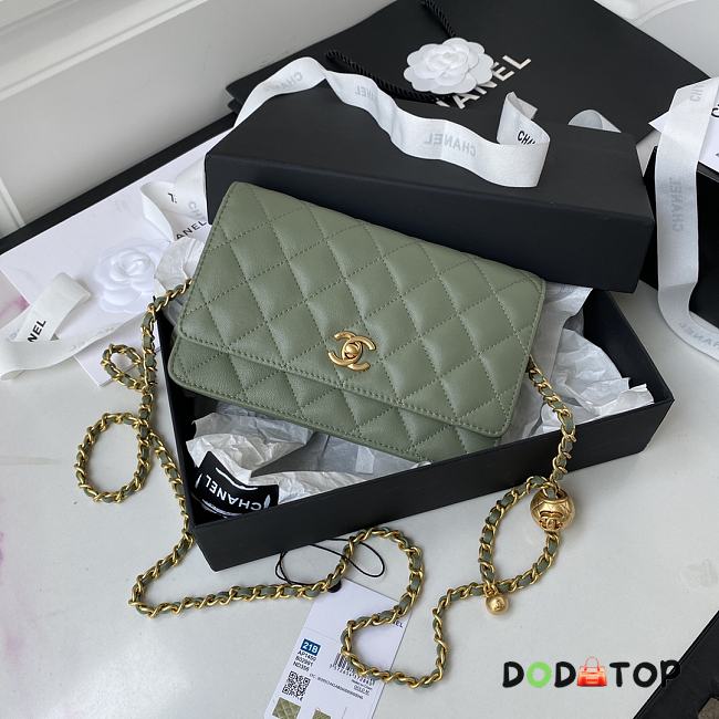 Chanel Wallet On Chain Golden Ball in Green Size 19 cm - 1