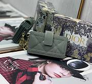Lady Dior 5-Gusset Card Holder Patent Calfskin Gray S0074 Size 10.5 x 6 x 3 cm - 1