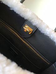LV On My Side MM Black Shearling & Grained Calfskin M58908 Size 30.5 cm - 4