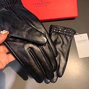 Valentino Glove 02 - 4