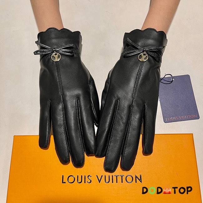 Louis Vuitton Glove 02 - 1