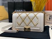 Chanel Boy Bag Lampskin White A67086 Size 25 cm - 1