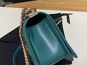 Chanel Boy Bag Lampskin Green A67086 Size 25 cm - 4