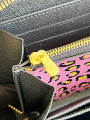 Louis Vuitton Zippy Wallet Wild at Heart M80683 Size 19.5 x 10.5 x 2.5 cm - 2