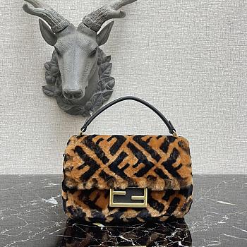 Fendi Mini Baguette Brown Sheepskin Bag 8BS017 Size 18 x 11 × 4 cm