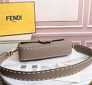 Fendi Baguette Gray Full Grain Leather 8BR600 Size 28 x 13 x 6 cm - 3
