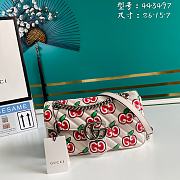 Gucci Chinese Valentine's Day GG Marmont Apple 443497 Size 26 x 15 x 7 cm - 1