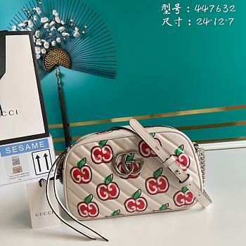 Gucci Chinese Valentine's Day GG Marmont Apple 447632 Size 24 x 12 x 7 cm
