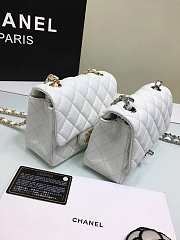 Chanel Flap Bag Caviar Gold/Silver Hardware In White 17cm - 5