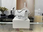 Chanel original lambskin mini flap bag white silver hardware A69900 Size 20 cm - 4