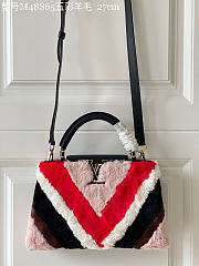 LV Capucines BB handbag M48865 Size 27 x 18 x 9 cm - 2