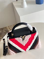 LV Capucines MM handbag M48865 Size 31.5 x 20 x 11 cm - 3