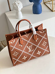 LV ONTHEGO MM Small Handbag 10 Brown M45595 Size 34 x 26 x 15 cm - 4