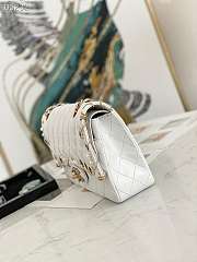 Chanel Flap Bag White 25.5cm - 6