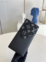 Louis Vuitton Suit Wallet M66540 Size 20×10 cm - 4