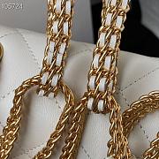 Chanel Vintage Chain Flap Bag White AS2975 Size 20×6×15 cm - 4