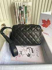 Chanel Camera Shoulder Bag Size 20.5 cm - 2