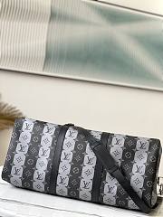 Louis Vuitton Keepall Silver Flower Stripe M40567 Size 50 x 29 x 22 cm - 2