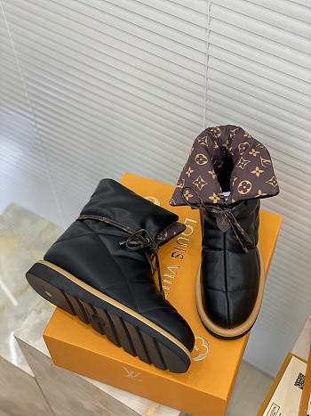 LV Boots 04