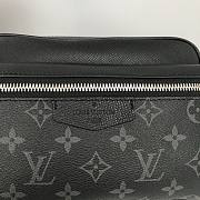 Louis Vuitton LV Waist Bag Black M30245 Size 21 x 17 x 5 cm - 2