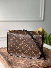 Louis Vuitton LV Monogram Canvas Passy Handbag M45592 Size 23x16x10 cm - 3