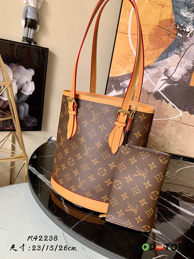Louis Vuitton LV Bucket Pm Tote Bag M42238 Size 23 x 15 x 26cm - 1
