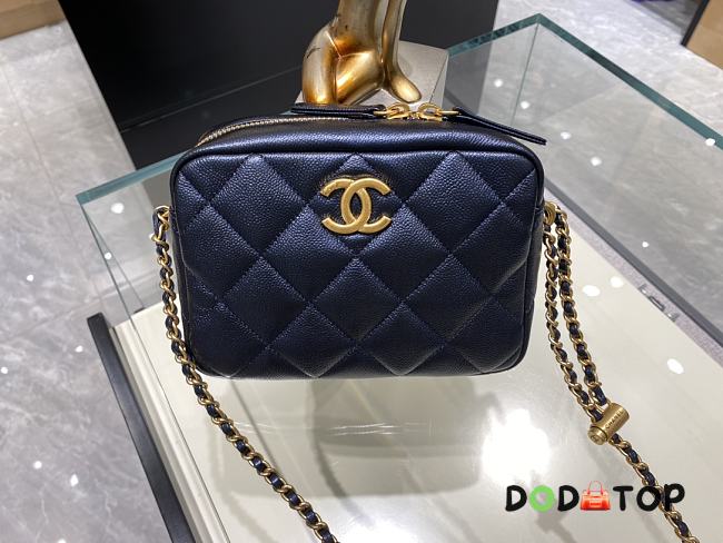 Chanel Camera Bag Blue Size 14 × 18 × 7 cm - 1