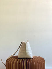 Burberry Chain Bag White Size 27.5 x 11 x 12 cm - 6