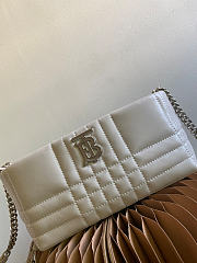 Burberry Chain Bag White Size 27.5 x 11 x 12 cm - 3