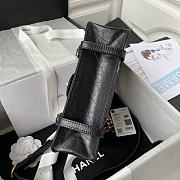 Chanel Flap Bag Black Size 17 x 25 x 8 cm - 2