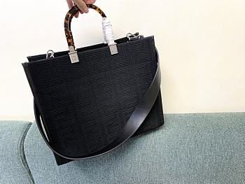 Fendi Tote Bag Black Size 35x17x31 cm