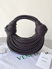 Bottega Veneta Black Bag Size 22 x 15.5 x 6.5 cm - 1