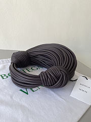 Bottega Veneta Black Bag Size 22 x 15.5 x 6.5 cm - 3