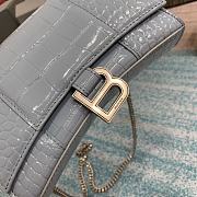 Balenciaga Crocodile Chain Bag Size 19 x 12 x 5 cm - 5