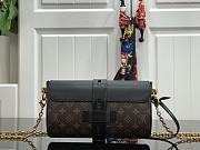 Louis Vuitton LV Chain Bag Size 18.5x 9.5x 7.5 cm - 4