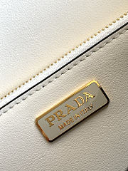 Prada Shoulder Bag White Size 21.5x14x4 cm - 2