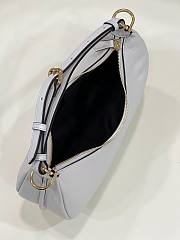 Fendi Fendigraphy leather bag White Size 29 x 24.5 x 10 cm - 5