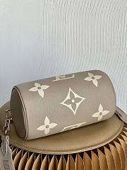 Louis Vuitton Papillon Bb Tourterelle Crème M46031 Size 20 x 10 x 10 cm - 5