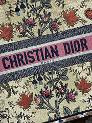 Dior Tote Bag 02 Size 42 x 35 x 18 cm - 6