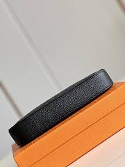 Louis Vuitton Easy pouch Shoulder Crossbody Bag M80349 Size 19 x 11.5 x 3 cm - 3