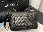 Chanel Grid Smooth Lines Sheepskin Silver Hardware 92236 Size 25 cm - 4