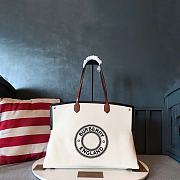 Burberry Tote Bag White Size 46 x 35 x 21.5 cm - 1