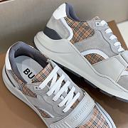 Burberry Sneakers  - 2