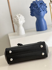 Louis Vuitton LV Handbag Twist Black Size 28 x 20 x 10 cm - 4