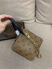 Louis Vuitton LV Box Bag Size 16 cm - 5