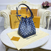 Louis Vuitton LV Bucket Bag Size 25 x 28.5 x 20 cm - 3