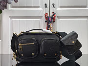 Louis Vuitton LV Shoulder Bag Black Size 18 x 11 x 10 cm - 1
