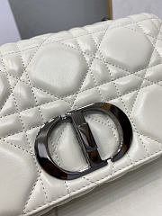 Dior Chain Bag White Size 25 x 15 x 8 cm - 4