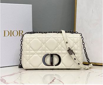 Dior Chain Bag White Size 25 x 15 x 8 cm